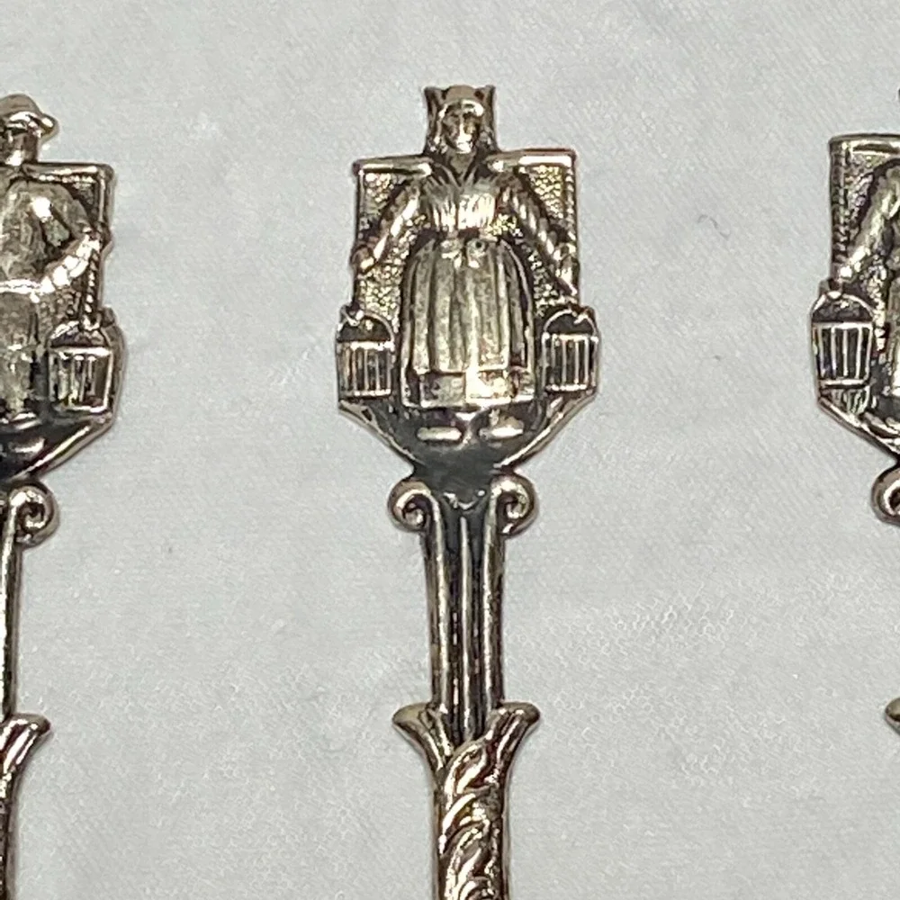 Water Bearers Souvenir Spoons 3 3/8